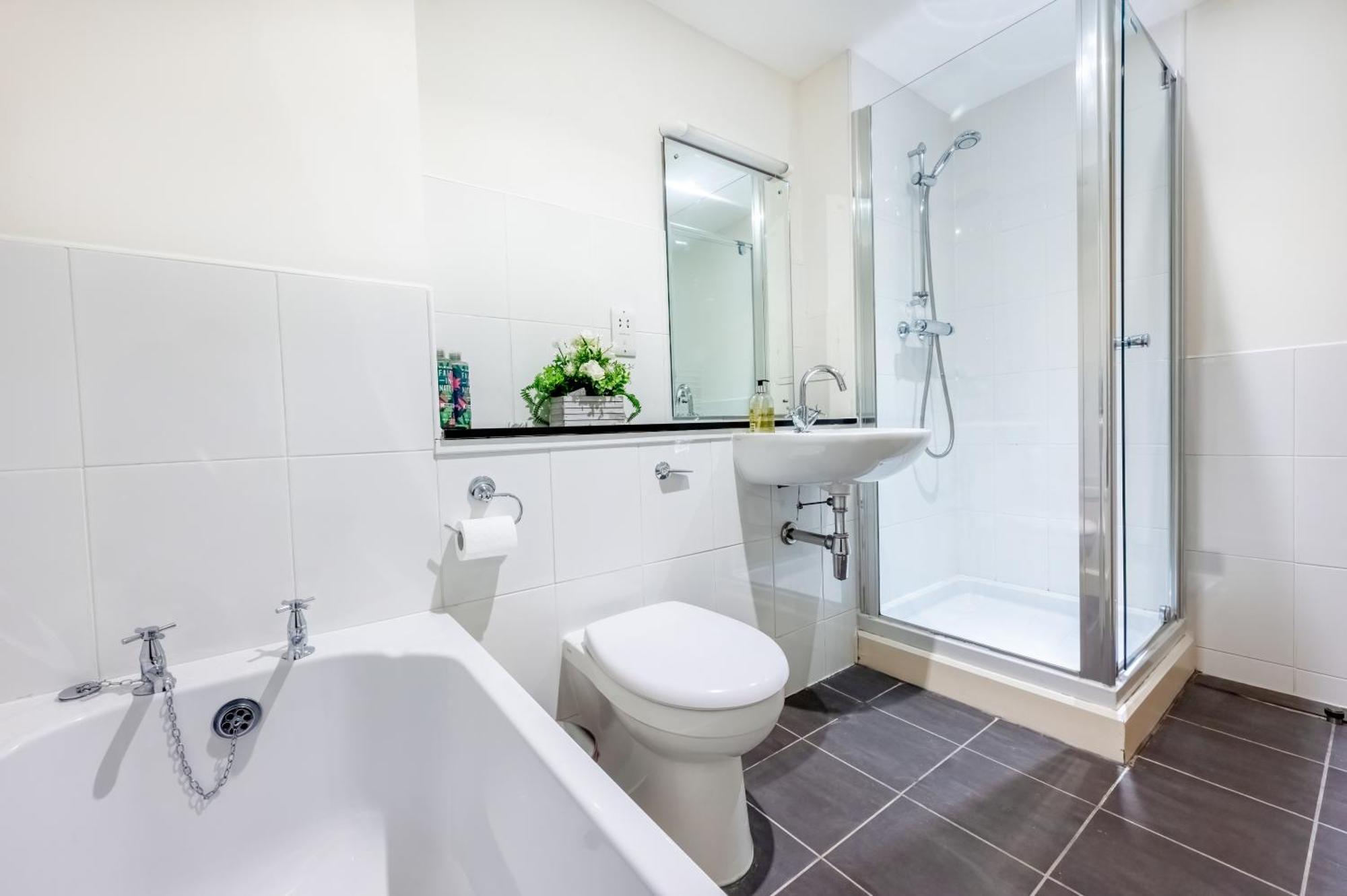 Monastery Apartment With Loch Ness View Fort Augustus Ngoại thất bức ảnh